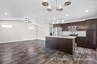 5339 Coal Bank Dr in Rapid City, SD - Building Photo - Building Photo
