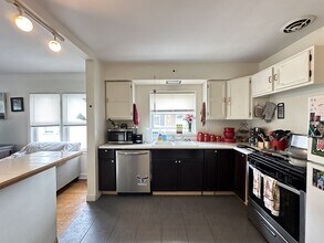 2707 W Berwyn Ave in Chicago, IL - Building Photo - Building Photo