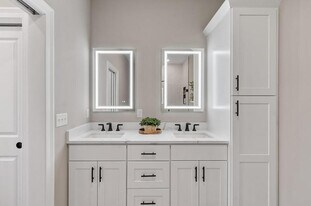 5591 Avenida Sosiega W in Laguna Woods, CA - Building Photo