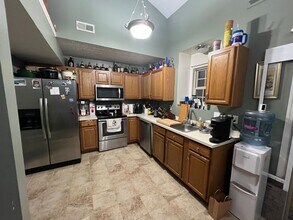 2520 Checkerberry Dr in Lexington, KY - Building Photo - Building Photo