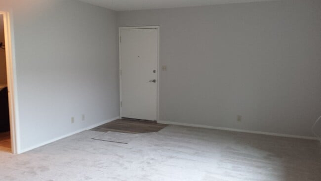 2176 Spanishgate Ct in San Jose, CA - Foto de edificio - Building Photo