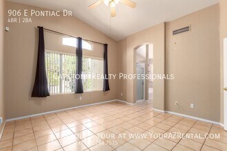 906 E Pontiac Dr in Phoenix, AZ - Foto de edificio - Building Photo