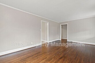 5908 Wilora Lake Rd in Charlotte, NC - Building Photo - Building Photo