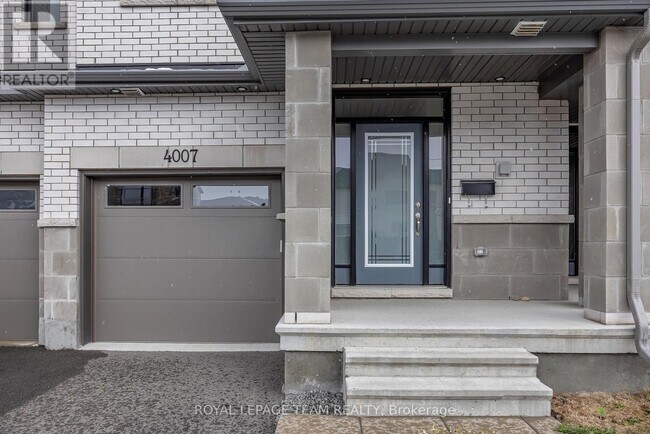 4007 Jockvale Rd in Ottawa, ON - Building Photo - Building Photo