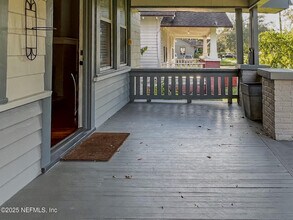 2258 Ernest St in Jacksonville, FL - Building Photo - Building Photo