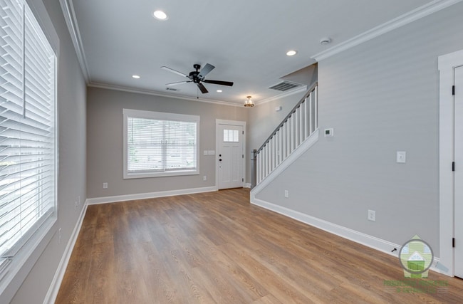 10 Howard St in Greenville, SC - Building Photo - Building Photo