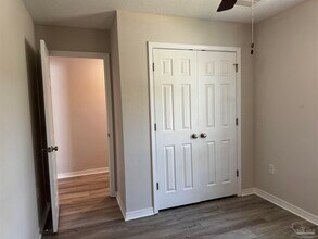 2860 N 24th Ave in Milton, FL - Building Photo - Building Photo