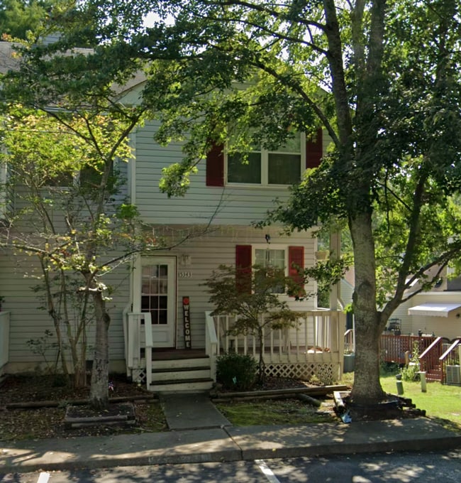 property at 5343 Gardner Ct