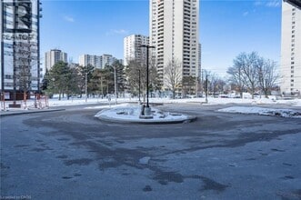 11 Wincott Dr in Toronto, ON - Building Photo - Building Photo