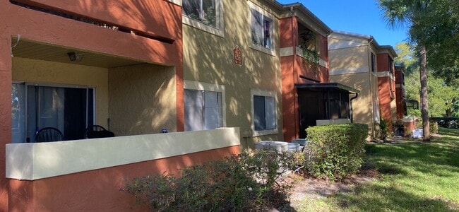 property at 656 Kenwick Cir