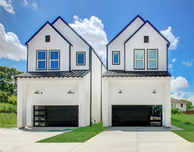 property at 4916 Sunbeam St