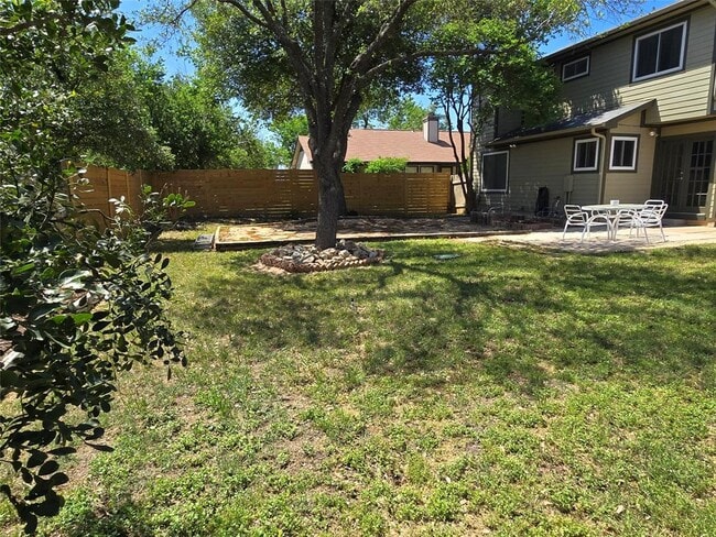 property at 804 Sunny Ln