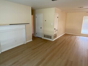 22 Wisteria Dr in Texarkana, TX - Building Photo - Building Photo