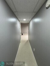1313 SW 8th Ct in Fort Lauderdale, FL - Foto de edificio - Building Photo