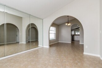 933 Copenhagen Way in Winter Garden, FL - Building Photo - Building Photo