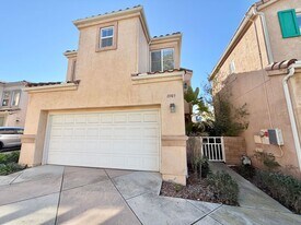 11103 Caminito Arcada in San Diego, CA - Building Photo