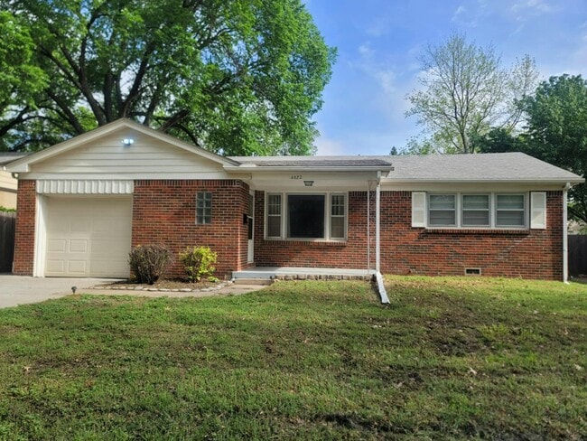 property at 6022 E Morris St