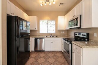 1575 E Baylor Ln in Gilbert, AZ - Foto de edificio - Building Photo