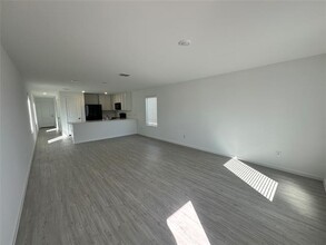 905 Blue Heron Dr in Princeton, TX - Building Photo - Building Photo