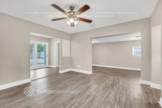 425 Hayton Ave in Orange Park, FL - Foto de edificio - Building Photo