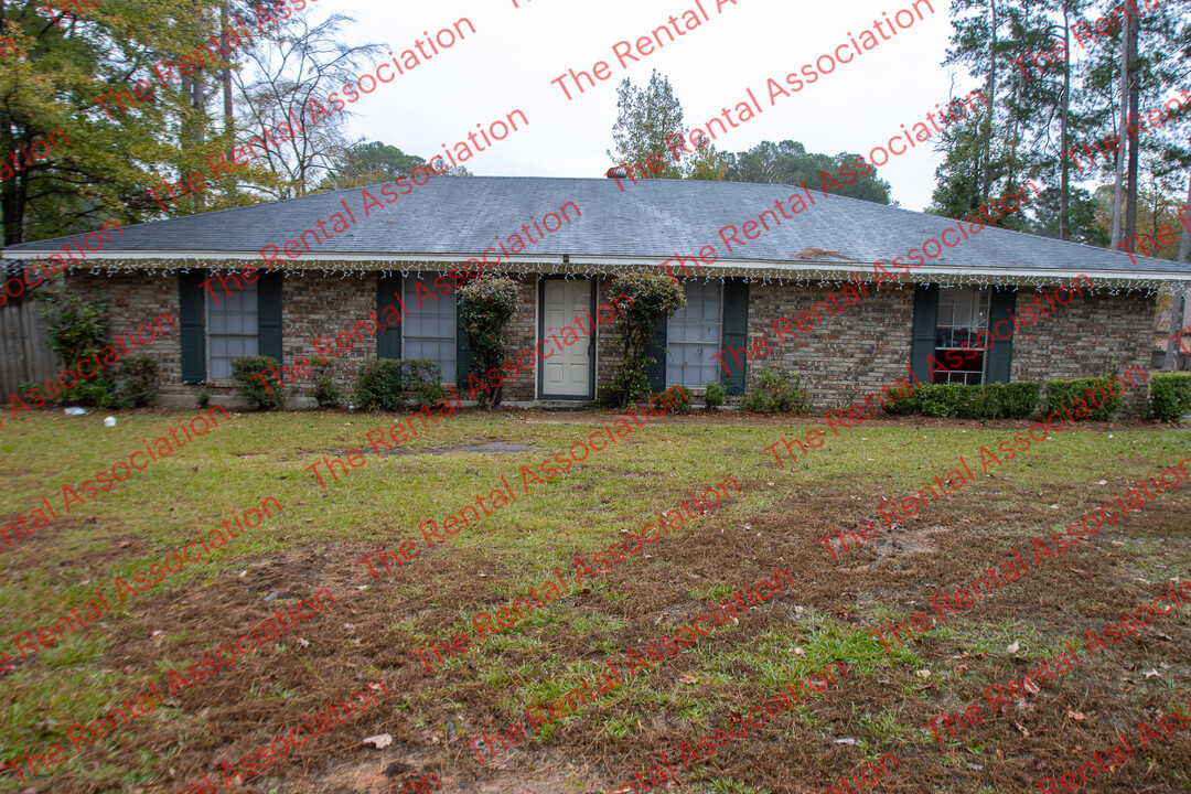 2316 Lily Dr in Ruston, LA - Building Photo