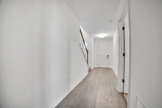 4307 Chelsea Mnr Cir in Aurora, IL - Building Photo - Building Photo