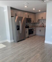 3665 Michigan Ave in Ft. Myers, FL - Building Photo - Building Photo