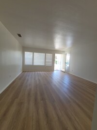 1731 La Playa Ave, Unit 1731 in San Diego, CA - Building Photo - Building Photo