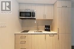 576 Front St W in Toronto, ON - Building Photo - Building Photo