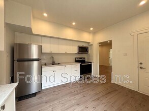 26 Cayuga St in Brantford, ON - Building Photo - Building Photo
