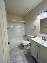 33 University Dr-Unit -2 in Colorado Springs, CO - Building Photo - Building Photo