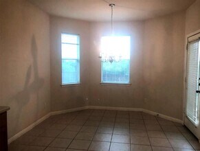 1009 Middle Brook Dr in Leander, TX - Building Photo - Building Photo