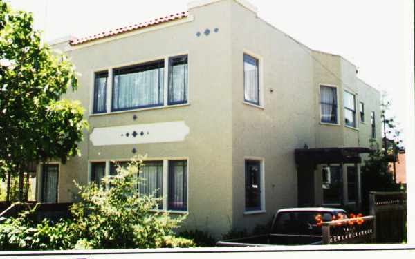 2532 Benvenue in Berkeley, CA - Building Photo - Building Photo