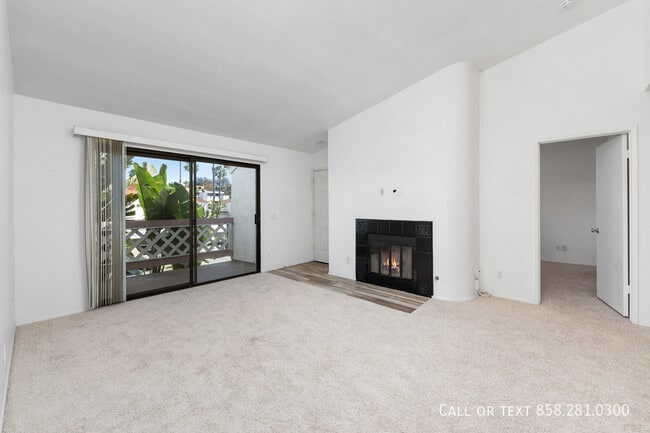 9458 Twin Trails Dr in San Diego, CA - Building Photo - Building Photo