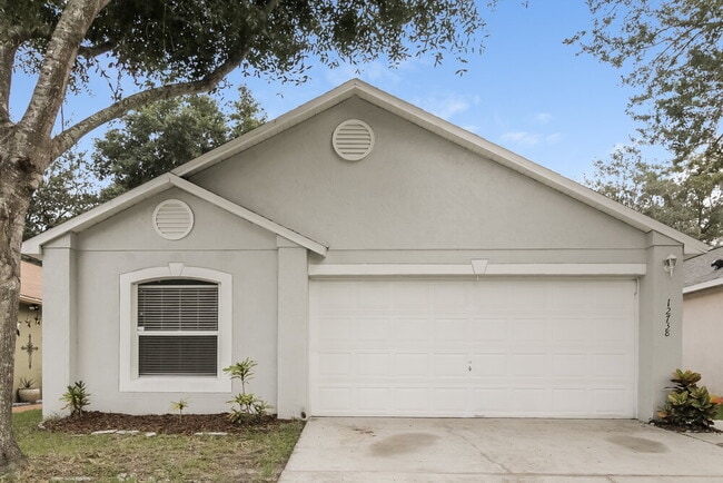 12738 Parkbury Dr