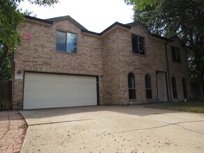 2308 Darwin Cir in Copperas Cove, TX - Building Photo - Building Photo