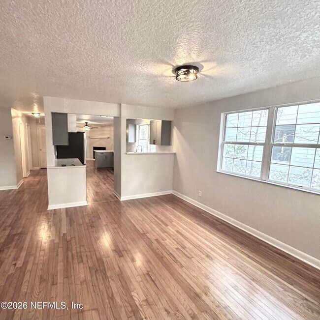 385 Fifth St in Atlantic Beach, FL - Building Photo - Building Photo