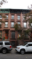 211 W 123rd St Apartamentos