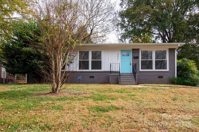 property at 4021 Crestridge Dr