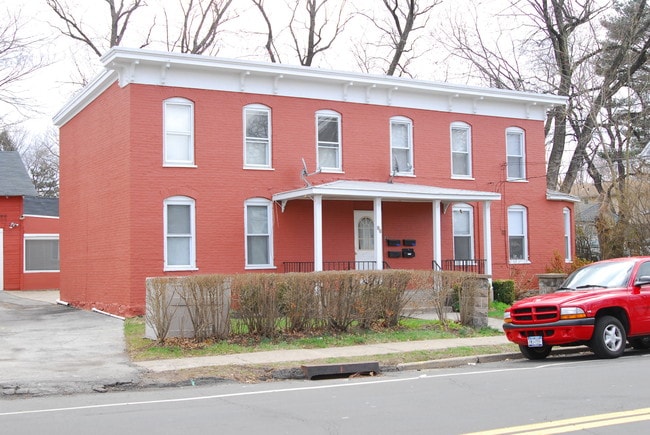 96 S Main St in Pearl River, NY - Building Photo - Building Photo