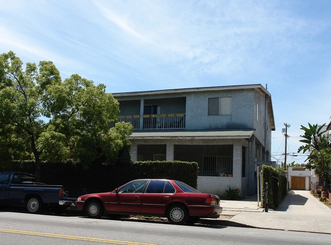 901 N Normandi Ave in Los Angeles, CA - Building Photo - Building Photo