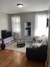 53 Claremont Ave in Jersey City, NJ - Building Photo - Building Photo