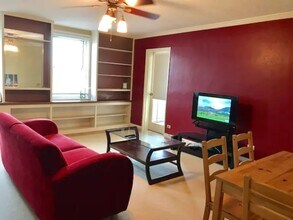300 W Peachtree St NW in Atlanta, GA - Building Photo - Building Photo