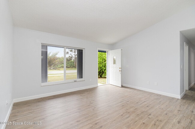 1318 San Filippo Dr SE in Palm Bay, FL - Building Photo - Building Photo