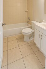 2724 Vandiver Dr in West Palm Beach, FL - Building Photo - Building Photo