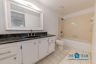 1100 Martinique Dr in Winter Haven, FL - Building Photo - Building Photo