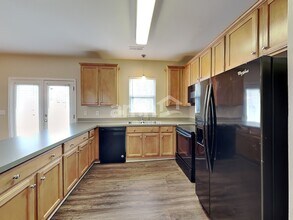 13644 Swinton Rd in Huntersville, NC - Foto de edificio - Building Photo