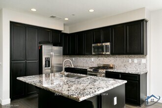 2951 Via Roma Pl in Santa Clara, CA - Building Photo - Building Photo
