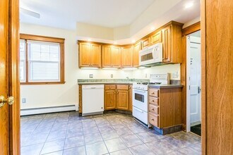 67 Orchard St in Medford, MA - Building Photo - Building Photo