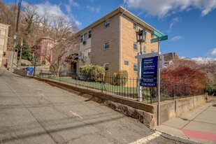 288 Undercliff Ave, Unit 5 Apartments